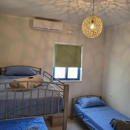 Ir-rixa Penthouse * Għajnsielem